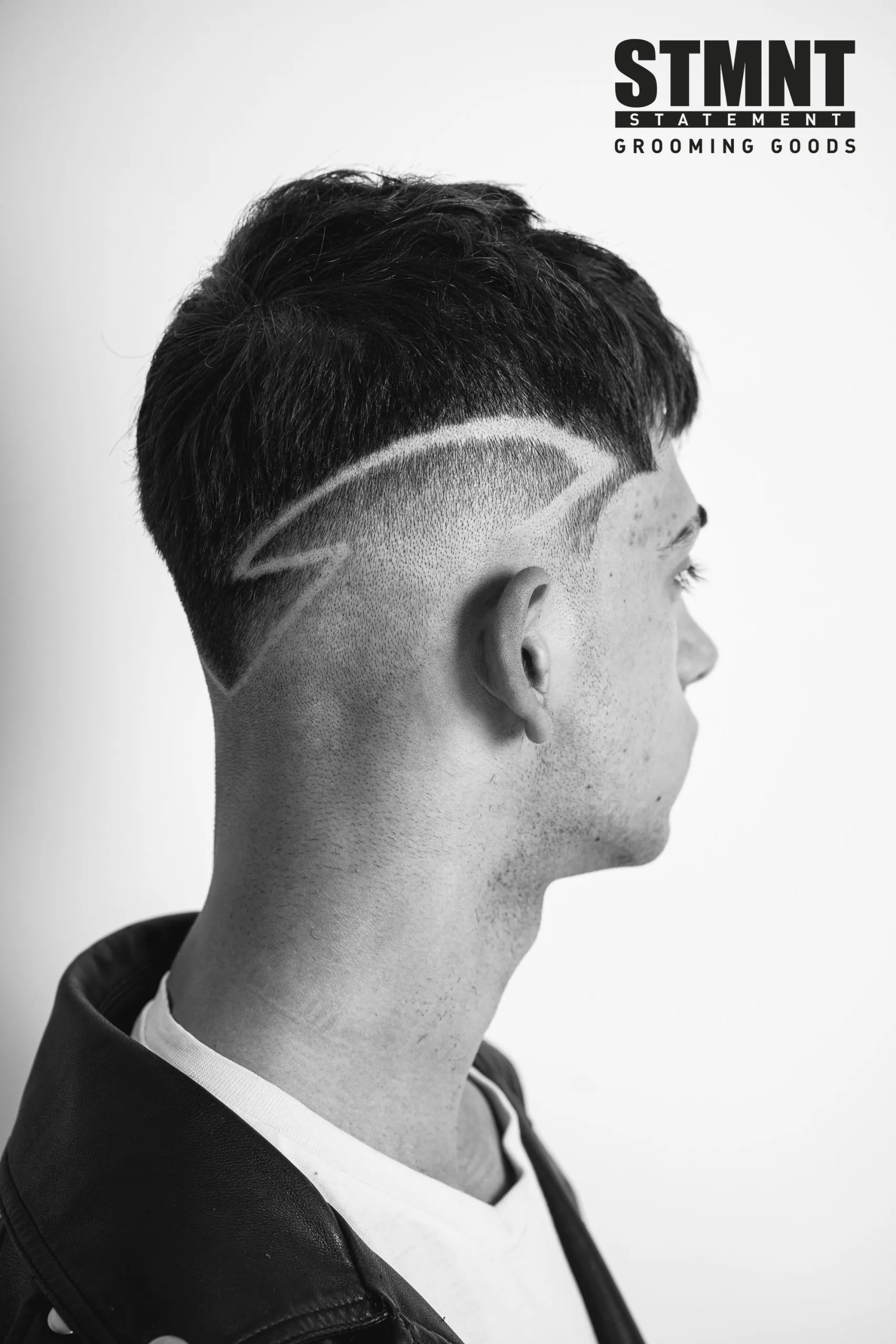 A Gents of Budapest barber munka közben az STMNT Grooming versenyen